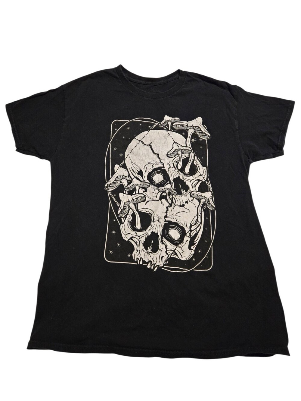 Threadless Black Over The Top Skulls Mushroom Short Sleeve T-Shirt Adult Large